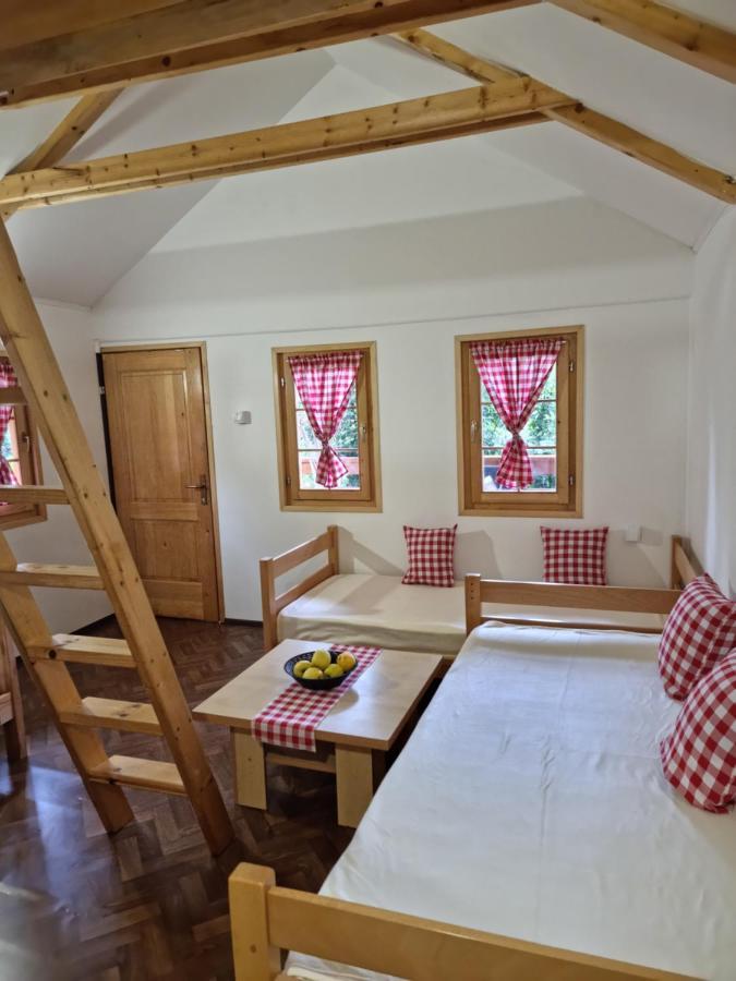 Holiday Home Sajra Kulen Vakuf Exterior foto